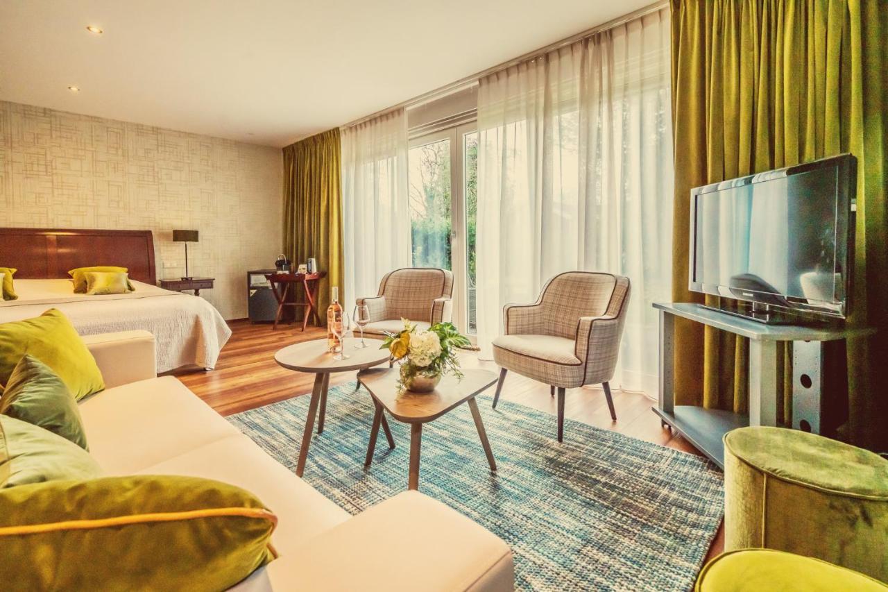 Hostellerie Schuddebeurs Exteriör bild